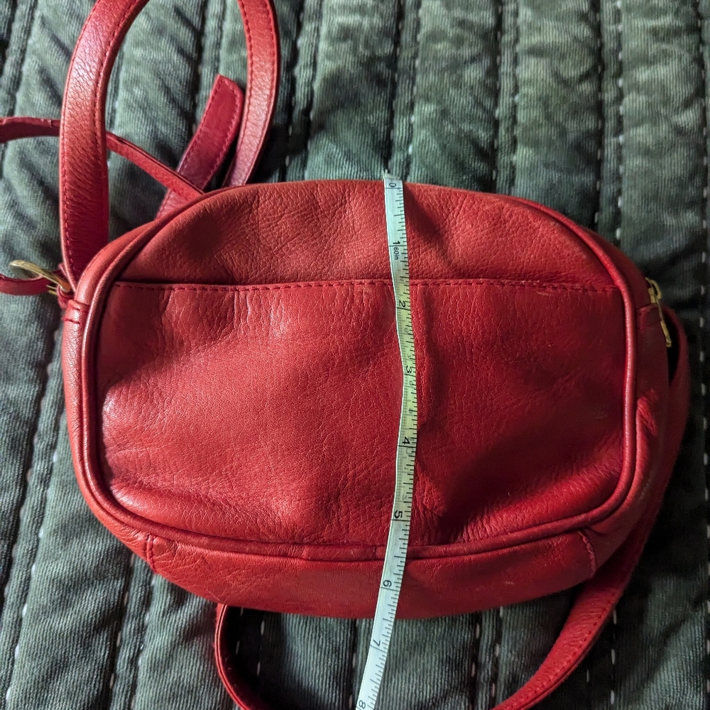 ♥️ Vintage Tignanello purse - Picture 9 of 9
